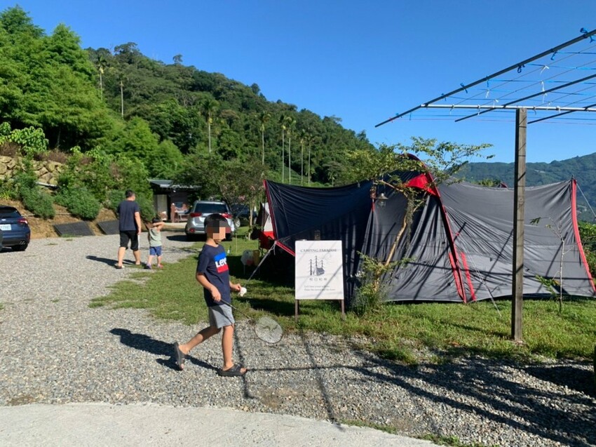 【嘉義梅山】悅日松林 體驗被茶園圍繞│山嵐美景 │露營區│五星級廁所│阿里山