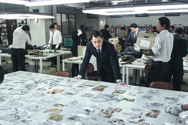 The movie posters & stills of Korean movie 韓國電影《獵首密令》 (Hunt)will be launching at Taiwan from Aug 26, 2022 onwards.