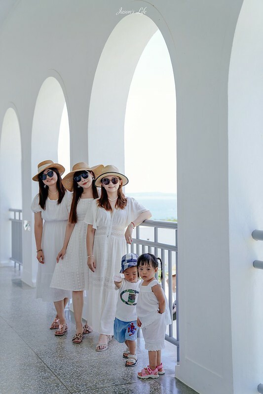 【屏東恆春│景點】鵝鑾鼻燈塔。台灣最南端純白色燈塔，台灣八景之一，雖然很芭樂的景點但很好拍照 @Jason's Life