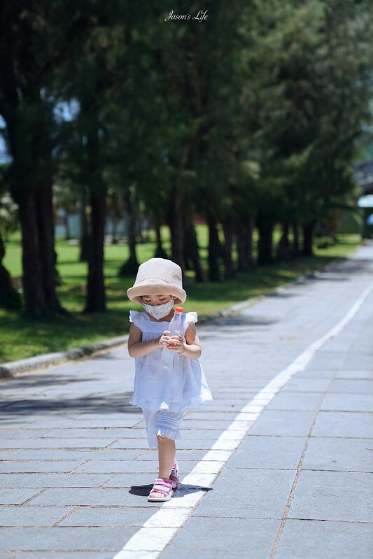 【屏東恆春│景點】鵝鑾鼻燈塔。台灣最南端純白色燈塔，台灣八景之一，雖然很芭樂的景點但很好拍照 @Jason's Life