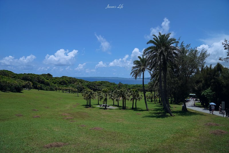 【屏東恆春│景點】鵝鑾鼻燈塔。台灣最南端純白色燈塔，台灣八景之一，雖然很芭樂的景點但很好拍照 @Jason's Life