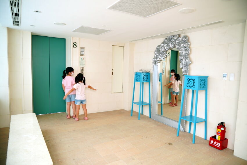 【屏東親子住宿】墾丁長灘休閒飯店.超大遊戲室+戲水池+賽車,住宿好選擇!