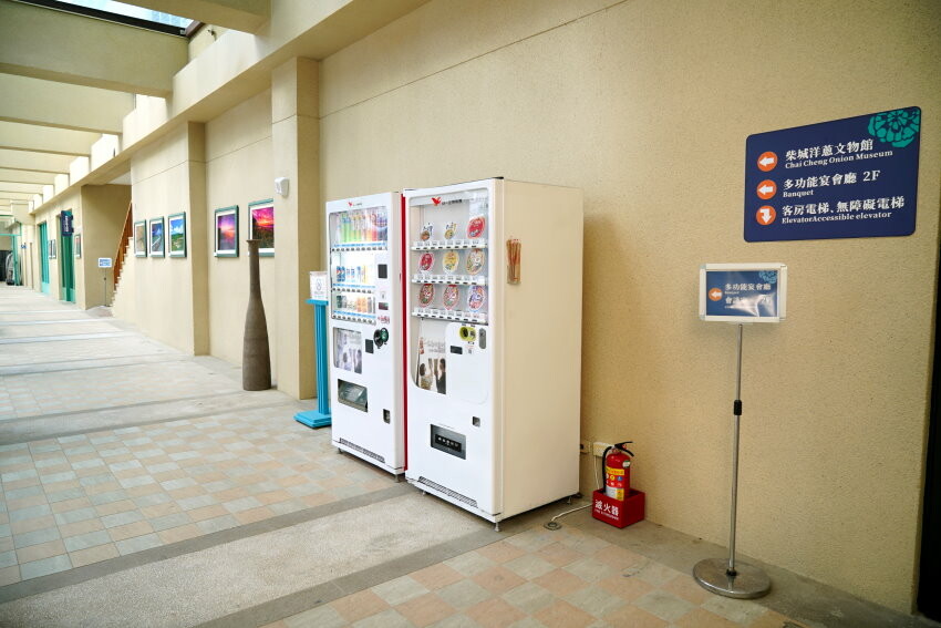 【屏東親子住宿】墾丁長灘休閒飯店.超大遊戲室+戲水池+賽車,住宿好選擇!