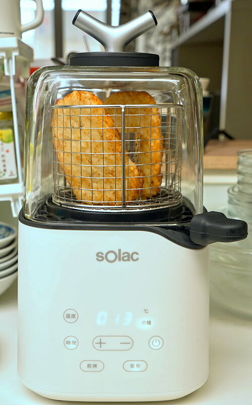 【開箱】Solac 迷你氣炸鍋．簡約外型+超省空間!氣炸、煎烤一機完成!