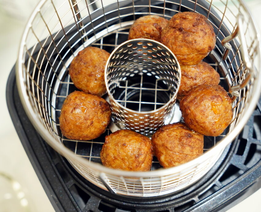 【開箱】Solac 迷你氣炸鍋．簡約外型+超省空間!氣炸、煎烤一機完成!