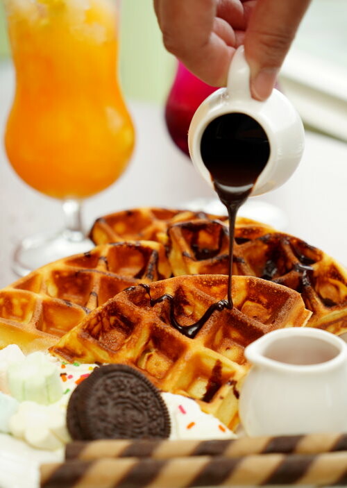 【屏東親子住宿】墾丁長灘休閒飯店.超大遊戲室+戲水池+賽車,住宿好選擇!