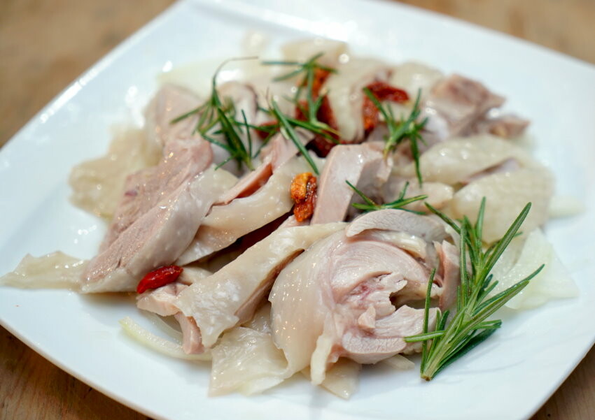 【花蓮景點】來去赤柯山住一晚!加蜜園無菜單金針花料理、住宿推薦!