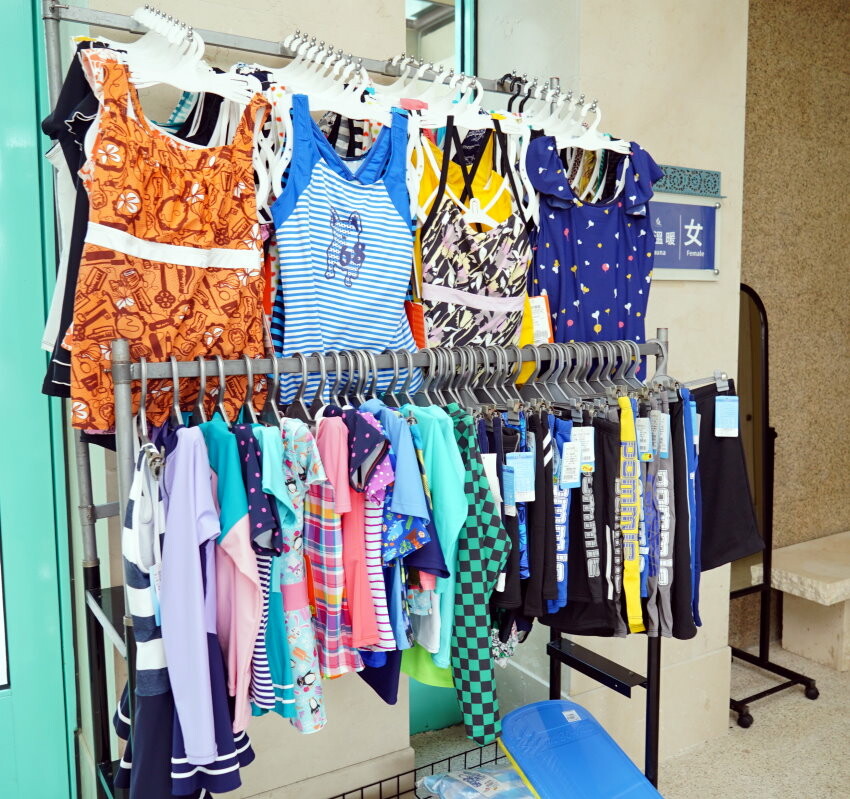 【屏東親子住宿】墾丁長灘休閒飯店.超大遊戲室+戲水池+賽車,住宿好選擇!