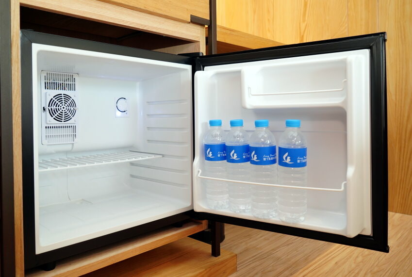 【屏東親子住宿】墾丁長灘休閒飯店.超大遊戲室+戲水池+賽車,住宿好選擇!