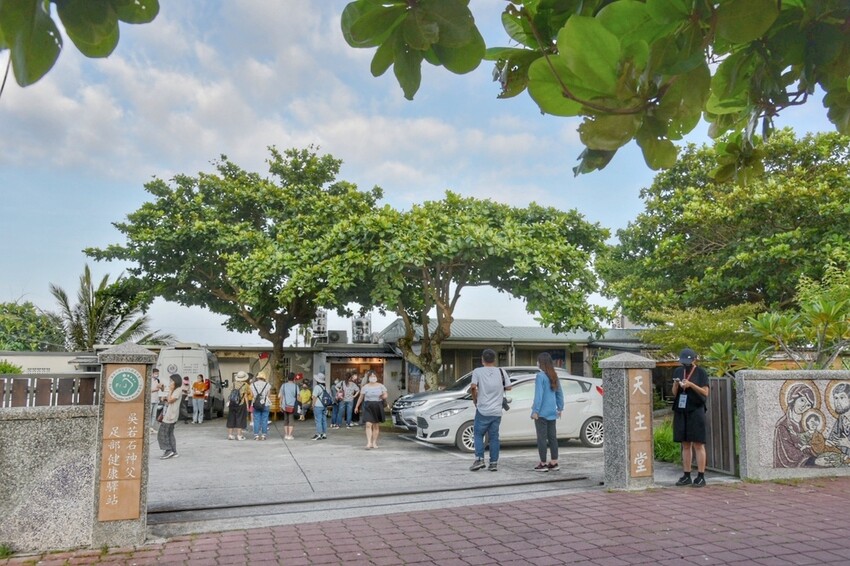 台東長濱東河遊程推薦|吳若石神父足部健康驛站 足部反射健康法發跡地 蘭調織女 阿美族染、鉤、織工藝DIY體驗 貼近大自然的藝術饗宴|西莉亞玩樂人生 012.jpeg