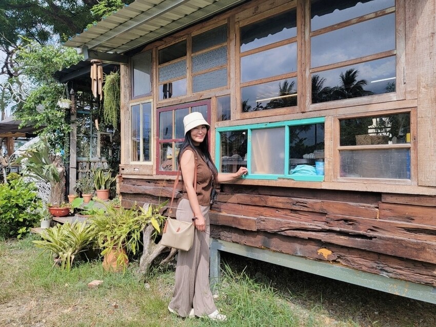 台東長濱東河遊程推薦|吳若石神父足部健康驛站 足部反射健康法發跡地 蘭調織女 阿美族染、鉤、織工藝DIY體驗 貼近大自然的藝術饗宴|西莉亞玩樂人生 035-1.jpg