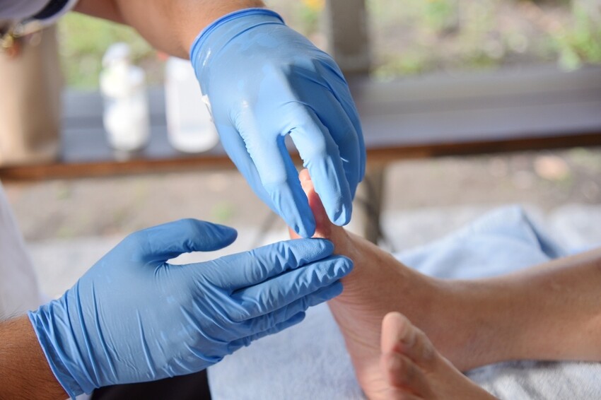 台東長濱東河遊程推薦|吳若石神父足部健康驛站 足部反射健康法發跡地 蘭調織女 阿美族染、鉤、織工藝DIY體驗 貼近大自然的藝術饗宴|西莉亞玩樂人生 025-1.JPG