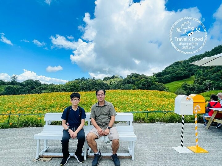 季節限定~彎沿小路赤科山｜七八月賞花去~黃澄澄花海，開花啦！ @魚兒 x 牽手明太子的「視」界旅行