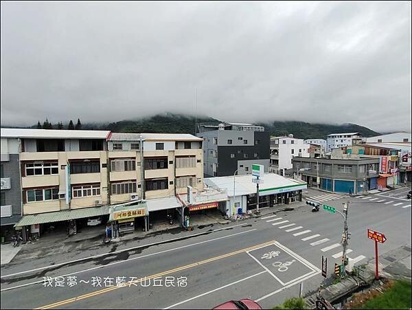 藍天山丘民宿09.jpg