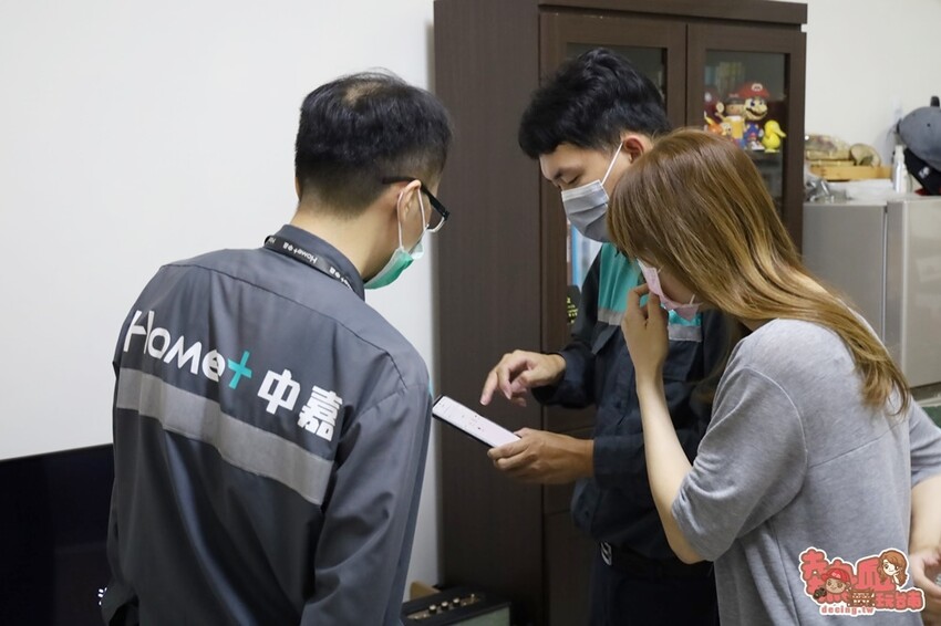 【3C用品】中嘉寬頻智慧遙控器！家電全面無痛升級，遠端、聲控幫你一次打開家中所有家電~ - 熱血玩台南。跳躍新世界