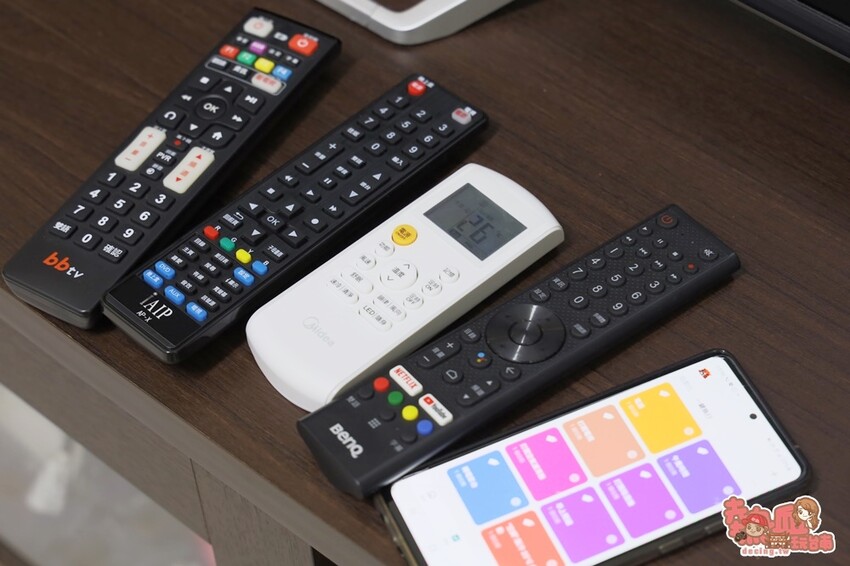 【3C用品】中嘉寬頻智慧遙控器！家電全面無痛升級，遠端、聲控幫你一次打開家中所有家電~ - 熱血玩台南。跳躍新世界