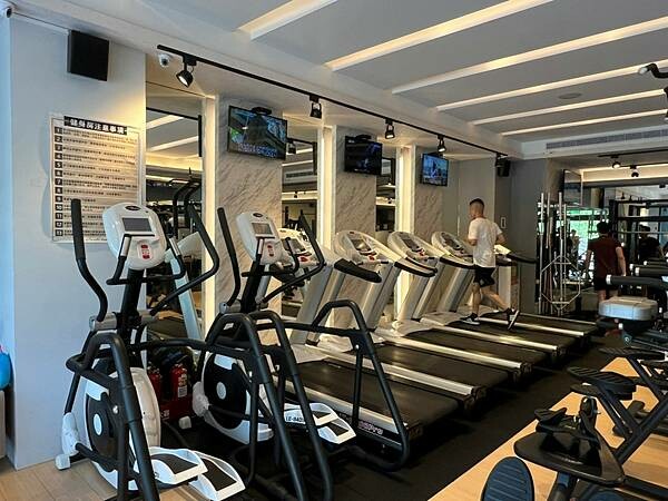 LINE_ALBUM_202281 _3_220802_2.jpg