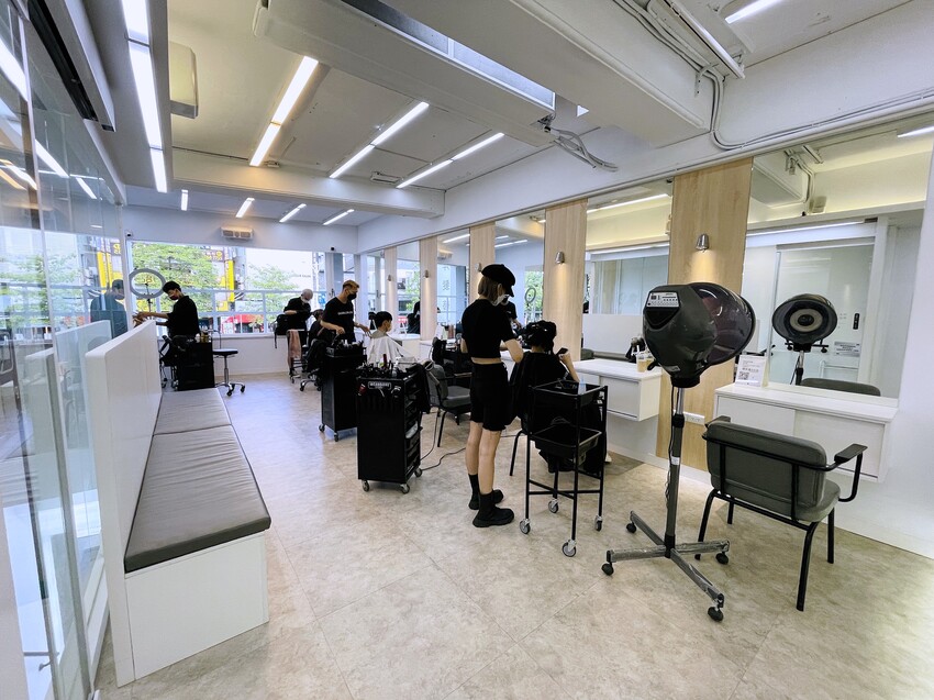 【鉅洋髮藝 公館店】公館燙髮染髮推薦！台北『燙髮＋護髮』美髮店推薦！夢幻捲髮『超持久』捲度！用新髮型迎接夏天～