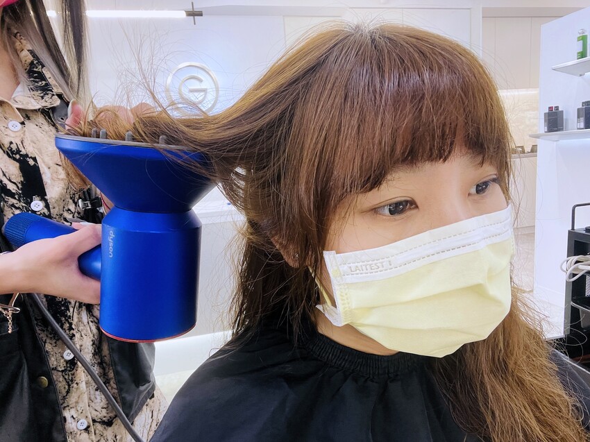 【鉅洋髮藝 公館店】公館燙髮染髮推薦！台北『燙髮＋護髮』美髮店推薦！夢幻捲髮『超持久』捲度！用新髮型迎接夏天～