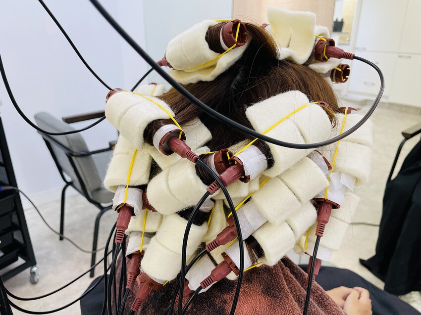 【鉅洋髮藝 公館店】公館燙髮染髮推薦！台北『燙髮＋護髮』美髮店推薦！夢幻捲髮『超持久』捲度！用新髮型迎接夏天～