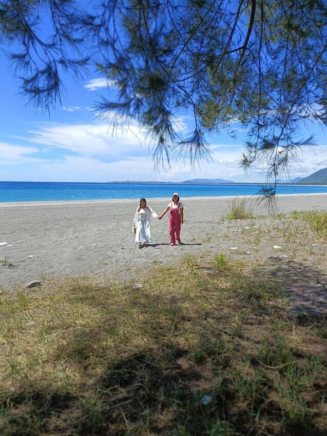 【花蓮.新城】免費寵物景點。曼波海灘散散步。賞超美麗海灣