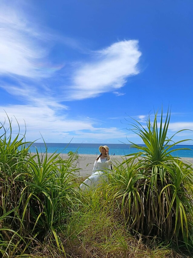 【花蓮.新城】免費寵物景點。曼波海灘散散步。賞超美麗海灣