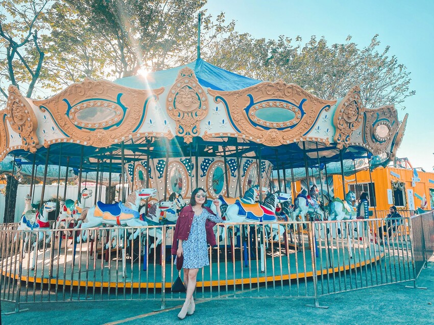 青埔遊樂園。推薦設施 A10 旋轉木馬 