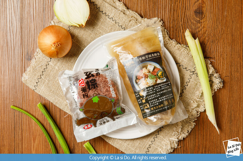 老嬤的料理味｜有春茶館★懷舊台味料理：三杯雞、排骨酥芋頭米粉湯、蔥多多水餃 ❤ 即食料理包推薦