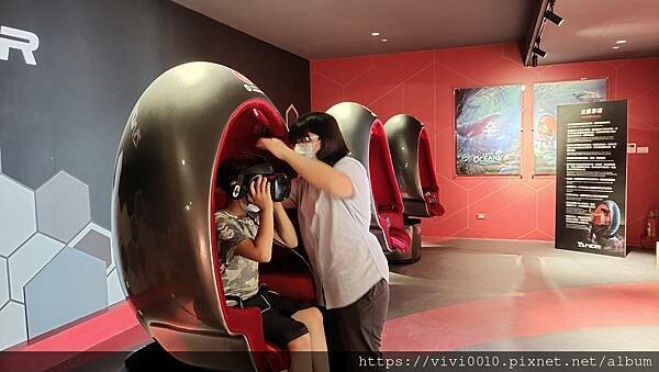 基隆.中正-北北基首座大型水族館,海底隧道VR體驗,還有絕美海景咖啡館!2022年6月新開幕快來衝一波