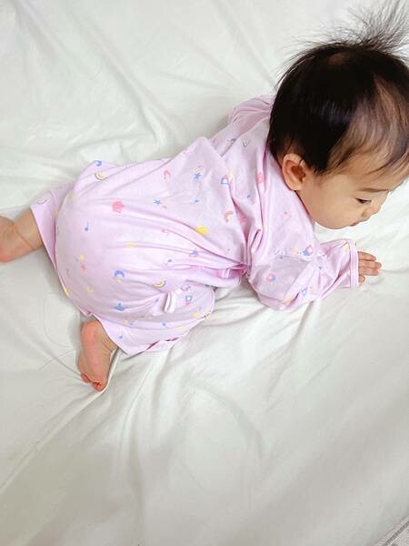 (育兒推薦)Newstar明日之星 台灣製嬰兒品牌 純棉製質感一百 新生兒彌月禮盒推薦 最愛透氣材質很適合怕熱寶