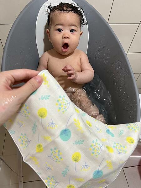 (育兒推薦)Newstar明日之星 台灣製嬰兒品牌 純棉製質感一百 新生兒彌月禮盒推薦 最愛透氣材質很適合怕熱寶