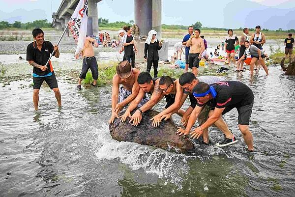 8A4A7635.jpg 8A4A7635.jpg