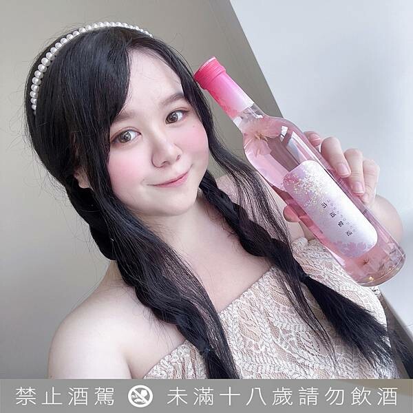 C4E1006F-E533-4F33-9F82-AE37F2AE7656