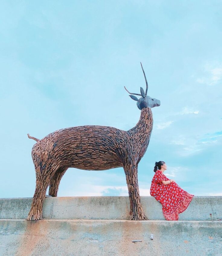 比西里岸, 台東景點