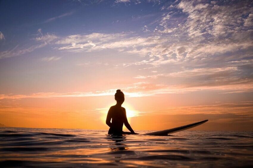 蘭陽博物館|想吃美食又想拍美照的話,「 蘭陽博物館 」是個不錯的選擇喔!不僅晴天雨天都相當適合參觀, 周邊美食 和 附近景點 更是一級棒~不但適合和姊妹淘、情侶一起來拍照打卡,也相當適合親子同遊!