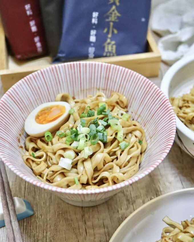 醬村黃金吻仔魚XO醬，每日新鮮吻仔魚製作鹹香帶勁，吃了會上癮！宅配美食推薦 – Iris eating