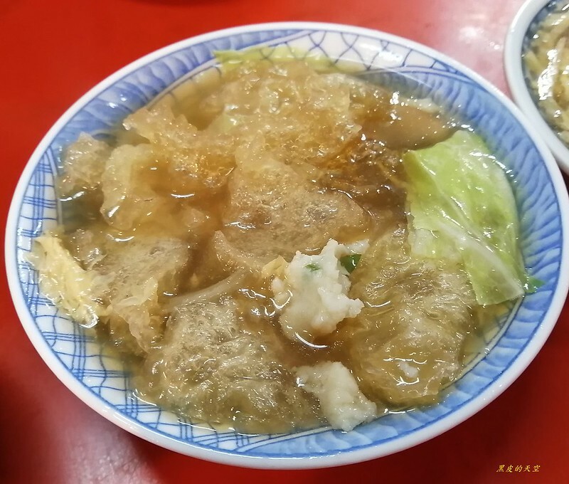 2020 0126北港廟邊假魚肚005