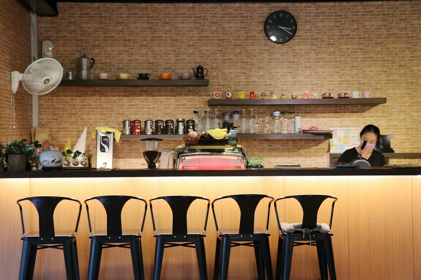 【桃園龍潭一日遊】探索三水×農遊輕旅-水土保持戶外教室/奉茶亭步道採茶/美人世家品茶/夏夕夏景玻璃屋景觀