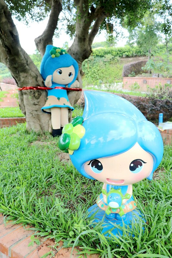 【桃園龍潭一日遊】探索三水×農遊輕旅-水土保持戶外教室/奉茶亭步道採茶/美人世家品茶/夏夕夏景玻璃屋景觀