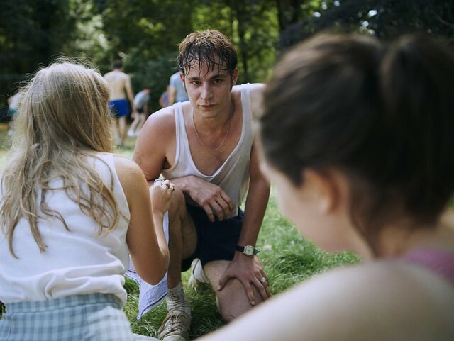 The movie posters & stills of French movie