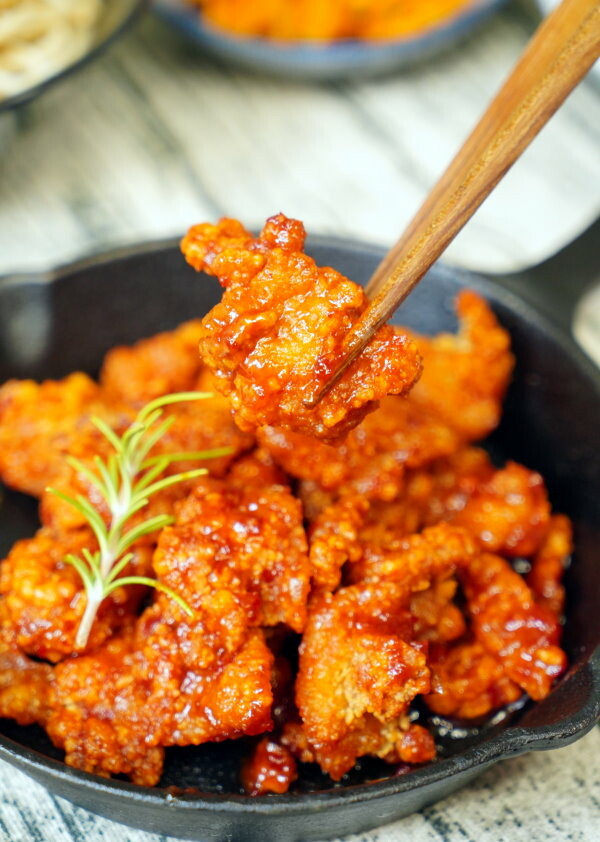 【開箱】老媽拌麵．道地韓式料理六分鐘快速上桌!