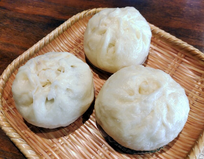 【桃園龍岡一日遊】異域故事館、癮食聖堂、八妹婆婆、忠貞眷村口米干麻辣滷味、異域Mortar&Pestle、阿美金三角點心!