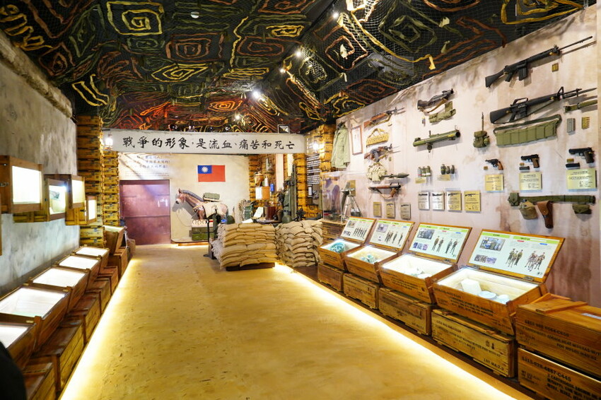 【桃園龍岡一日遊】異域故事館、癮食聖堂、八妹婆婆、忠貞眷村口米干麻辣滷味、異域Mortar&Pestle、阿美金三角點心!