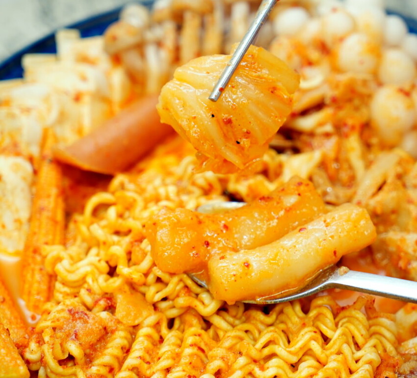 【開箱】老媽拌麵．道地韓式料理六分鐘快速上桌!