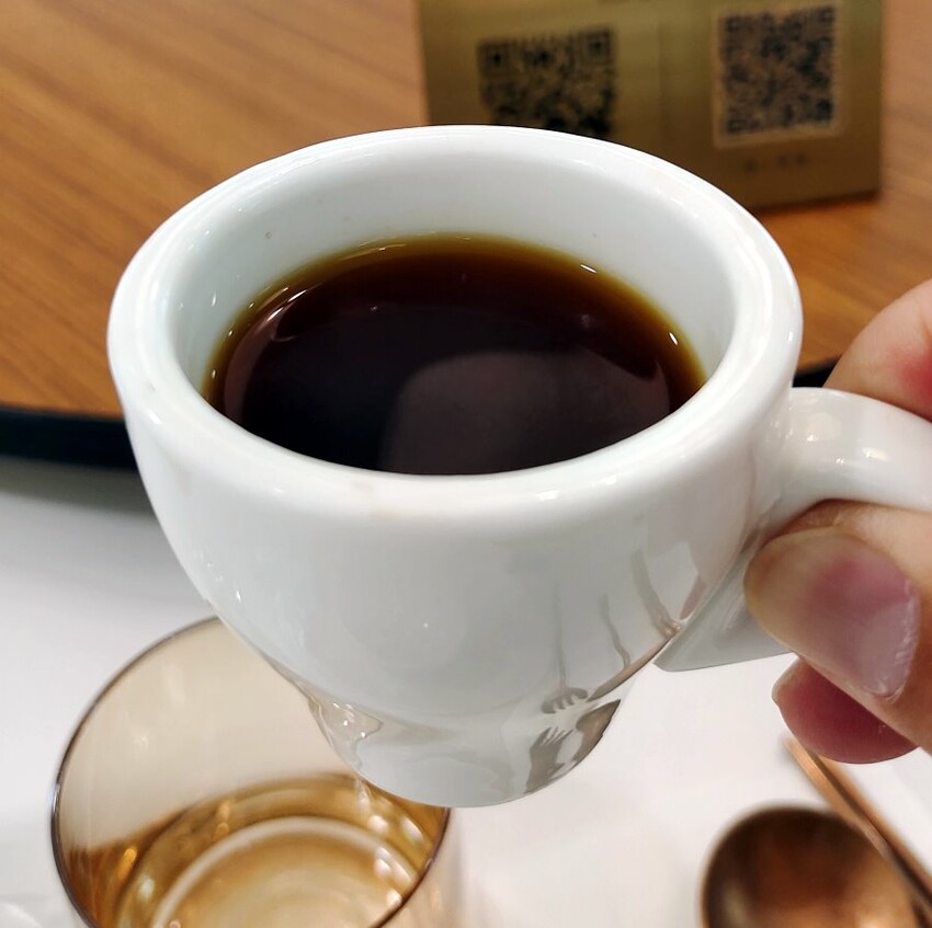 【桃園龍岡一日遊】異域故事館、癮食聖堂、八妹婆婆、忠貞眷村口米干麻辣滷味、異域Mortar&Pestle、阿美金三角點心!