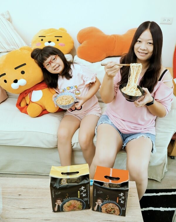 【開箱】老媽拌麵．道地韓式料理六分鐘快速上桌!