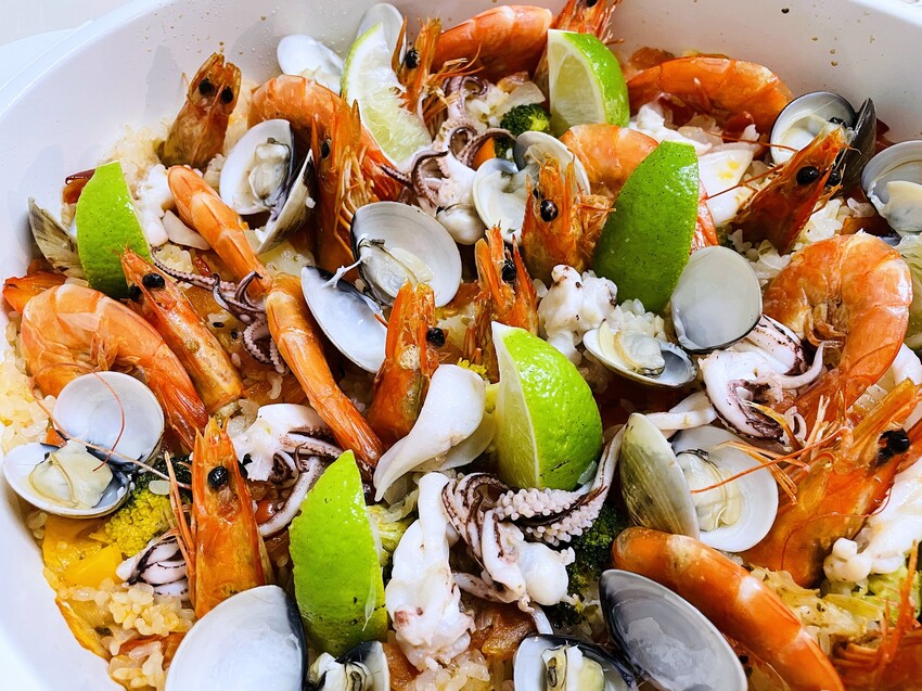 【SANSUI 山水】多功能電烤盤 SEBW-Q699『章魚燒+海鮮燉飯+蒜苗鹹豬肉』一鍋搞定！SGS檢驗合格-陶瓷塗層深鍋盤面大容量深，U型管導熱快料理超省時！