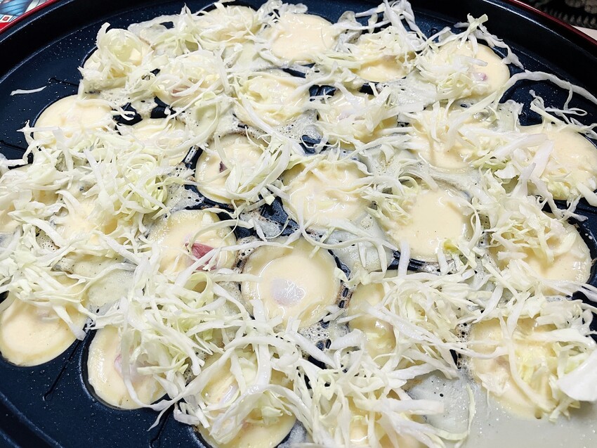 【SANSUI 山水】多功能電烤盤 SEBW-Q699『章魚燒+海鮮燉飯+蒜苗鹹豬肉』一鍋搞定！SGS檢驗合格-陶瓷塗層深鍋盤面大容量深，U型管導熱快料理超省時！