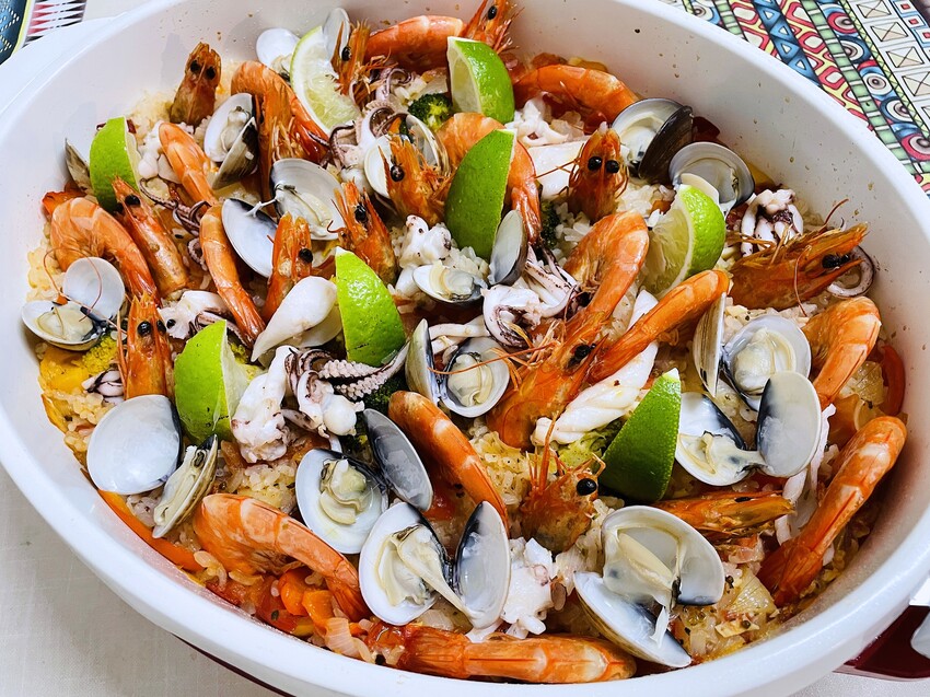 【SANSUI 山水】多功能電烤盤 SEBW-Q699『章魚燒+海鮮燉飯+蒜苗鹹豬肉』一鍋搞定！SGS檢驗合格-陶瓷塗層深鍋盤面大容量深，U型管導熱快料理超省時！