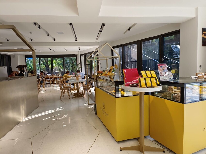 【屏東.東港】福灣villa海洋四人房。寵物友善清潔費一隻$500。超大庭院+戶外客廳可盡情奔跑